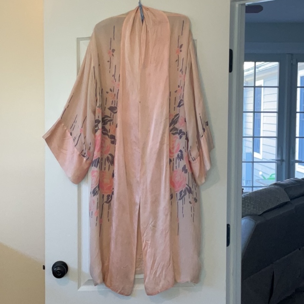 Exquisite Silk Vintage Robe.